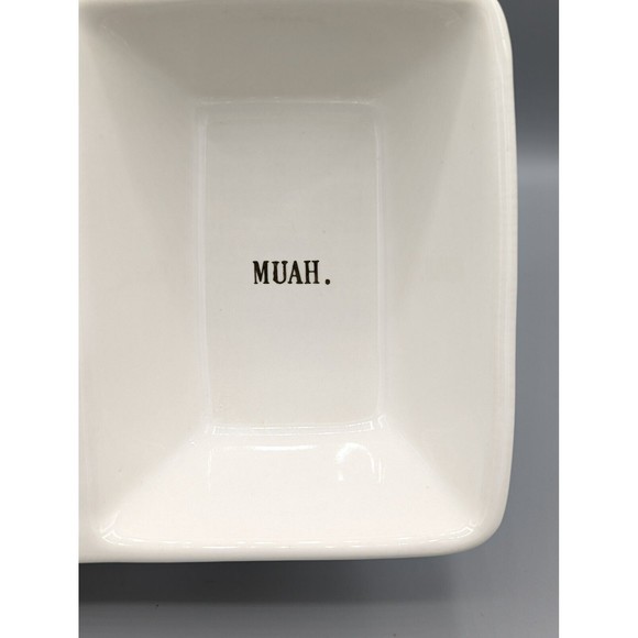 Rae Dunn Muah Lip Divided Dish Bowl Candy Nuts Dip Condiments Artisan Collection - Picture 4 of 10